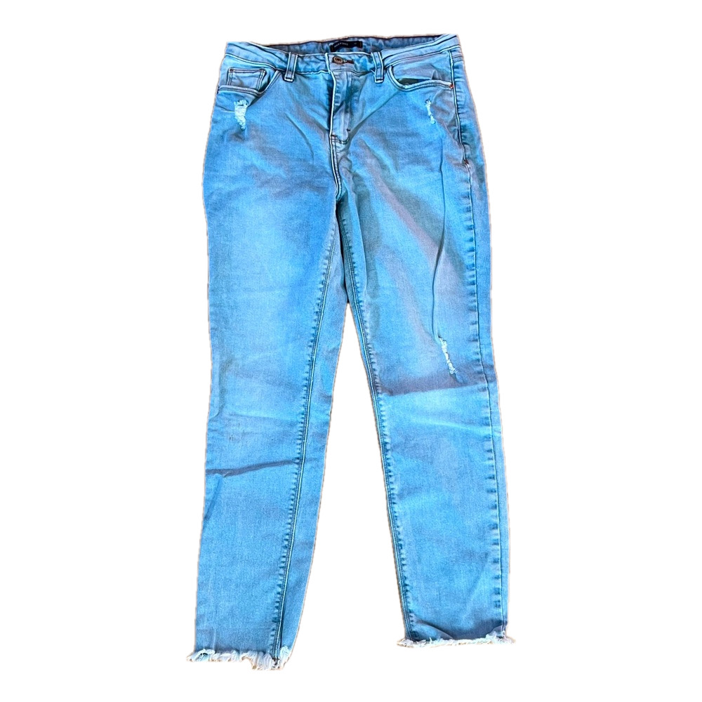 Marfinno Women’s Light Blue Denim Jeans With Fringe